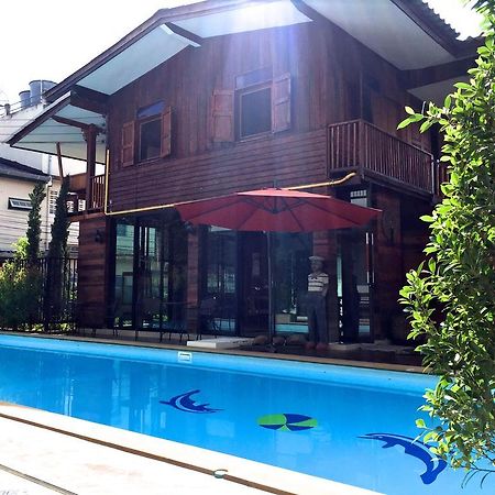 Capital O 1051 Pagoda House チエンマイ エクステリア 写真