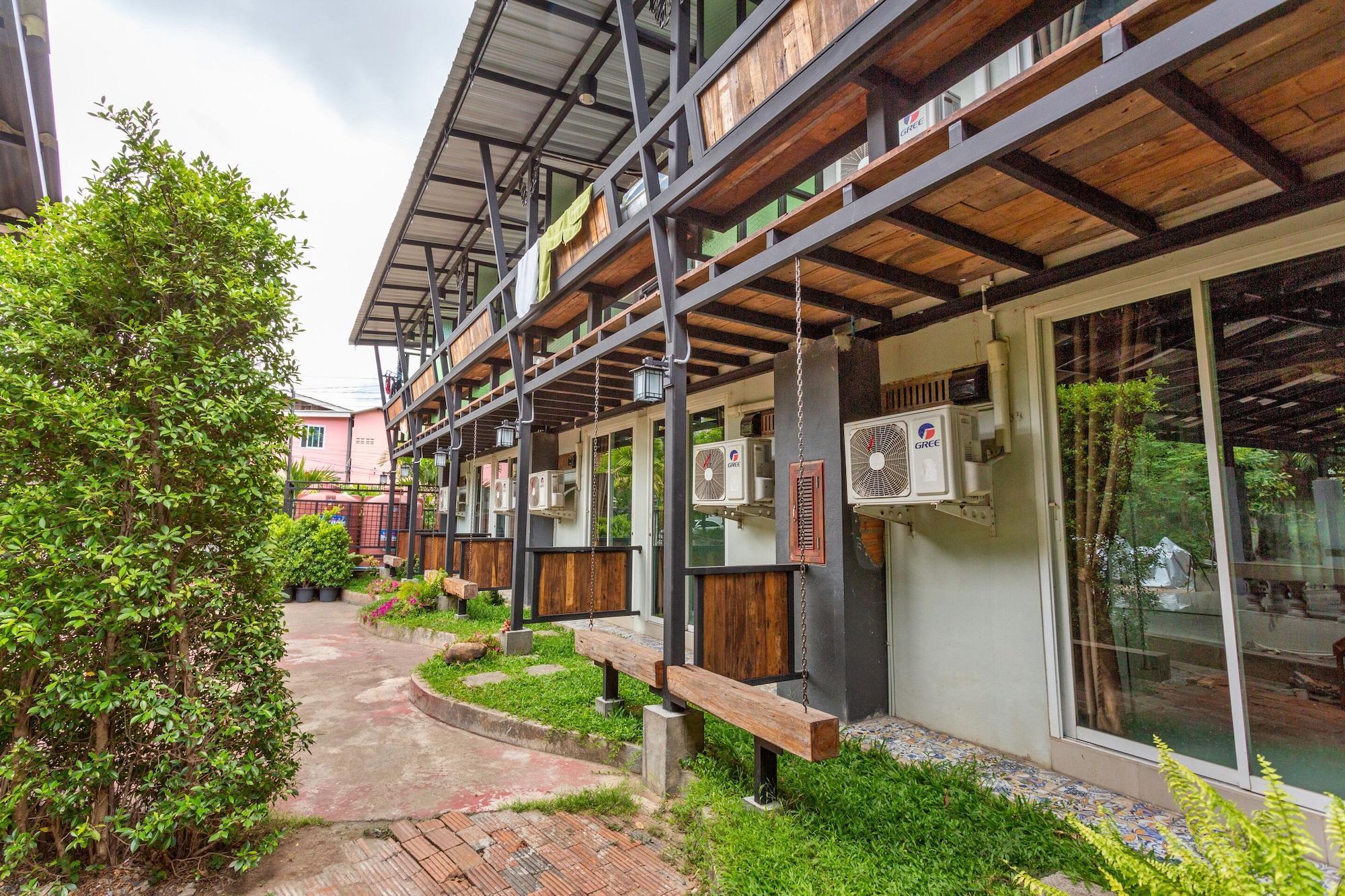 Capital O 1051 Pagoda House チエンマイ エクステリア 写真