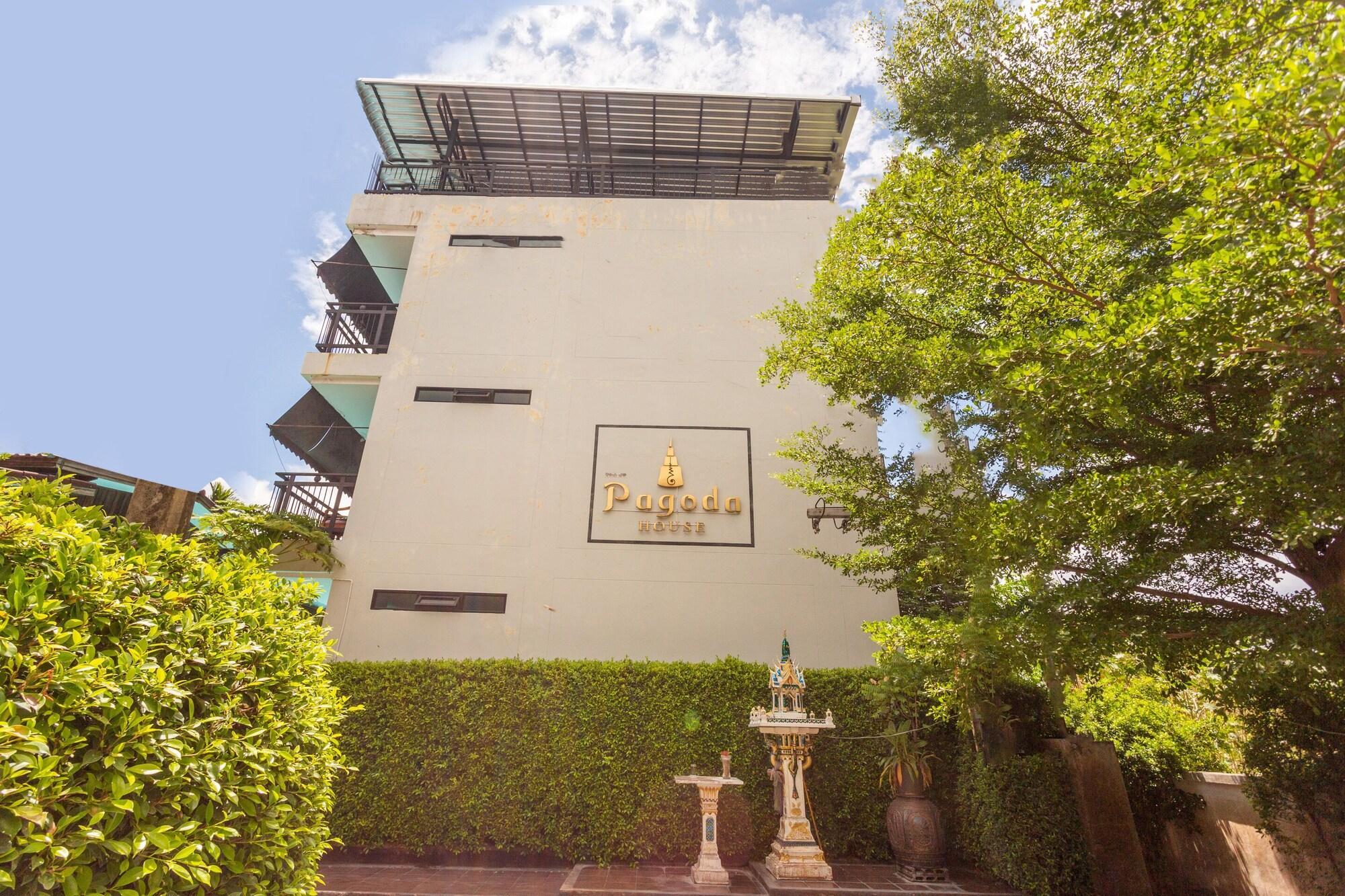Capital O 1051 Pagoda House チエンマイ エクステリア 写真