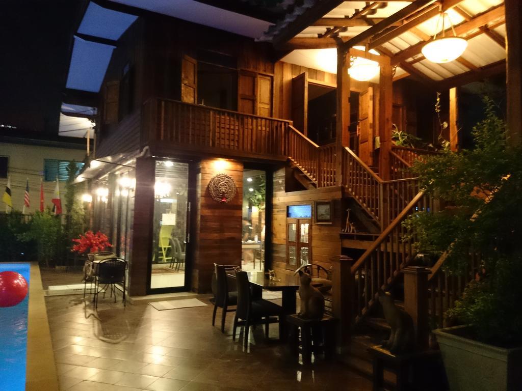 Capital O 1051 Pagoda House チエンマイ エクステリア 写真