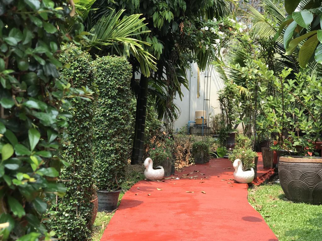 Capital O 1051 Pagoda House チエンマイ エクステリア 写真
